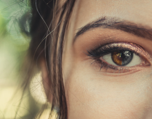 Heterochromia: Why Are My Eyes Different Colors? 